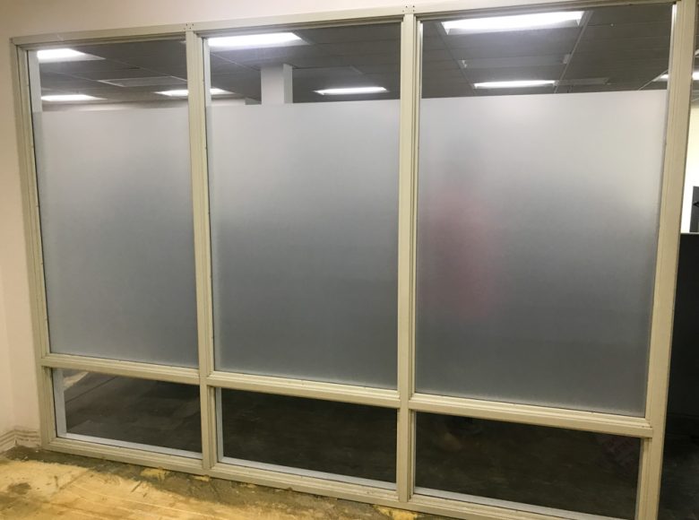Partial window tinting in a workplace window